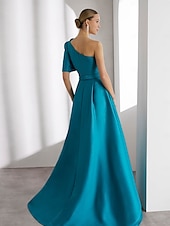 abordables VERT-Robe de soirée A-line élégante robe de mariage longueur au sol manches courtes une épaule robe de la mère de la mariée champagne en satin avec fleur à l&#039;épaule