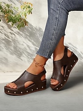 abordables Sandales Décontractées-sandales compensées découpées noires pour femmes avec détails cloutés et semelle plateforme confortable - chaussures d&#039;été tendance pour les sorties décontractées et à la plage