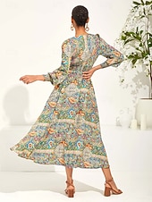 abordables Robes de vacances-Femme Robe Maxi Robe ethnique Robe Évasée Elégant mode Vacances Ample Graphic Cachemire manche longue Col V Vert Eté Printemps