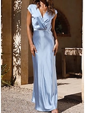 cheap Bridesmaid Dresses-Sheath / Column Bridesmaid Dress V Neck Cap Sleeve Elegant Floor Length Satin with Ruching 2025