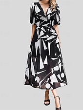 billiga Eleganta blommiga klänningar-Dam Långklänning Maxiklänning Vardagsklänning A linjeklänning Blommig klänning Sommarklänning Elegant Stylish Semester Dagligen Datum Normal Blommig Kortärmad V-hals Svart Rodnande Rosa Blå Grön