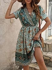 billiga Bohemklänningar-Dam Långklänning Maxiklänning Vardagsklänning A linjeklänning Sommarklänning Boho-klänning Elegant Hawaiisk Stylish Semester Dagligen Datum Normal Blommig Kortärmad V-hals Grön Sommar