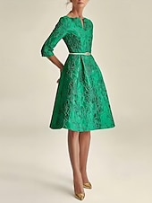 abordables Longueur du thé-Robe mère de la mariée A-Line élégante minimaliste à col en V longueur thé en jacquard à demi-manches avec ceinture embellie robe de jour de course robe invitée de mariage