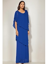 abordables Longueur du plancher-Robe mère de la mariée fourreau  colonne élégante à col bijou longueur sol chiffon floral à courte manche avec volants