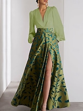 economico Abiti da cocktail-Abito da sera A-line floreale verde abito elegante formale per matrimonio maniche lunghe asimmetriche in satin con applicazioni ricamate abito da derby abiti da derby abito per il giorno della corsa