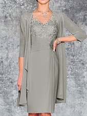 abordables Avec veste-Robe de mariée de plage deux pièces robe mère de la mariée invitée de mariage église élégante décolleté en V longueur genou chiffon manches 3/4 avec broderie 2025 taille personnalisée gratuite
