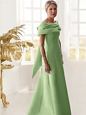 billige LILLA-A-Linje Kveldsdrakt Elegant Kjole Formell Gulvlengde Uten Ermer Off Shoulder Sateng med Sløyfe(r) Folder