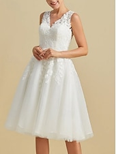 cheap Little White Dresses-Engagement Little Graduation White Dresses Wedding Dresses A-Line V Neck Sleeveless Knee Length Satin Bridal Gowns With Appliques 2025