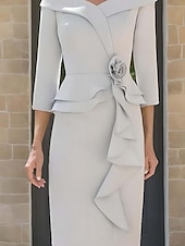 abordables Avec veste-Ensembles de Robes Robe de Mère de la Mariée Robe Formelle Invité Mariage Élégante Vintage Simple Encolure en V Longueur Thé Tissu Élastique Manches 3/4 avec Volants Cascadants Fleur Robe Derby Robe