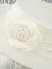 billige Fascinators-Headdress Sinamay Veil Hat Wedding Elegant Vintage Cute With Cap Headpiece Headwear Fascinators Race Day Dress