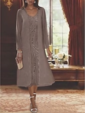 billige Med jakke-Strand Bryllup To Delt A-Linje Mor til Bruden Kjole Formell Bryllupsgjester Elegant V Hals Te Lengde Chiffon Blonde Ermeløse Jakke Kjoler med Beading Paljetter 2025 gratis tilpasset størrelse