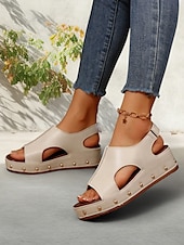 abordables Sandales Décontractées-sandales compensées découpées noires pour femmes avec détails cloutés et semelle plateforme confortable - chaussures d&#039;été tendance pour les sorties décontractées et à la plage