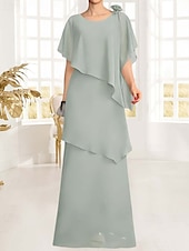 abordables Longueur du plancher-Robe mère de la mariée fourreau  colonne élégante à col bijou longueur sol chiffon floral à courte manche avec volants