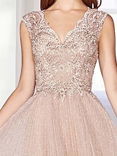 baratos Comprimento do chão-Linha A Vestido Para Mãe dos Noivos Elegante Simples Minimalista Decote V Longo Renda Tule Sem Manga com Apliques 2025