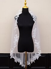 baratos Véus de Noiva-Uma Camada Contemprâneo / à moda Véus de Noiva Véu Catedral com Flor de Cetim Tule