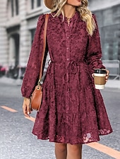 preiswerte Unter 129,99 $-Kleid Brautmutter Kleid Elegantes Lässiges hochgeschlossenes knielanges Polyester mit langen Ärmeln und Knöpfen