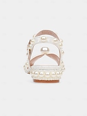 abordables mariée-Sandales de mariée blanches en perles, chaussures à petit talon bloc et bride cheville pour les mariages champêtres et formels.