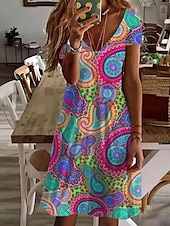 olcso Boho ruhák-Női Mini ruha Mini ruha Pólóruha Nyári ruha A vonalú ruha Elegáns Szüret Stílusos Vakáció Születésnap Hétköznapi Normál Virágos Grafika Paisley Rövid ujjú V-alakú Világos rózsaszín Sárga Medence