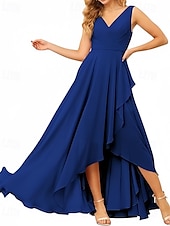 economico Abiti da damigella-Linea ad A Vestito da damigella Scollo a V Senza Maniche Elegante Asimmetrico Chiffon con Volant / Arricciatura 2022