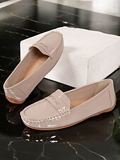 levne Dámské nazouváky a mokasíny-lakované mokasíny pro ženy – elegantní slip-on byty klasického designu pro běžné nošení i do kanceláře