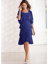 preiswerte Mit Jacke-Strandhochzeit Zweiteilig Sheath Mutter der Braut Kleid formell Hochzeitsgast Elegant High Low Rundhals asymmetrisch knielang Chiffon ärmellos Wrap inklusive mit Tier kostenloser Maßanfertigung
