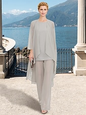 tanie Garnitury dla mamy-Kombinezon  Spodnium 3 Częściowe Teściowej Ślubne Gościń Elegancka Plus Size Zawiera Bateau Długość do Podłogi Chiffon Bez Rękawów Kurtka z Jednolitym Kolorem