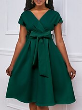 levne Kentucky šaty-Kentucky Derby Dámské Midi šaty Áčkové šaty Letní šaty Fit A Flare šaty Semiformální šaty Kentucky Derby Svatební host Koktejlový večírek Běžný Grafika Krátký rukáv Do V Černá Bílá Žlutá Rubínov