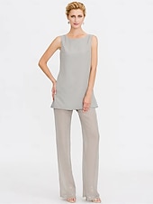 tanie Garnitury dla mamy-Kombinezon  Spodnium 3 Częściowe Teściowej Ślubne Gościń Elegancka Plus Size Zawiera Bateau Długość do Podłogi Chiffon Bez Rękawów Kurtka z Jednolitym Kolorem