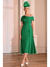 abordables Robes de cocktail-Robe de cocktail A-Line Robe élégante Formelle Mariage Longueur aux chevilles À manches courtes Une épaule Satin avec Fleur d&#039;épaule Robes