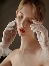 abordables Gants de Mariage-Dentelle Longueur Poignet Gant Elégant / Style classique Avec Couleur Pure Gants de Mariage / Fête