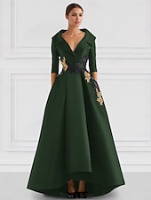 preiswerte SCHWARZ-Schwarzes A-Linie Abendkleid Vintage Gesticktes Elegantes Kleid Smokingkleid Formal Bodenlang Langarm V-Ausschnitt Tasche Satin mit Perlenapplikationen