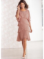 preiswerte Mit Jacke-Strandhochzeit Zweiteilig Sheath Mutter der Braut Kleid formell Hochzeitsgast Elegant High Low Rundhals asymmetrisch knielang Chiffon ärmellos Wrap inklusive mit Tier kostenloser Maßanfertigung