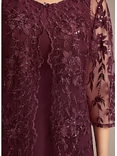 baratos Com jaqueta-Conjunto de Vestido de Mãe da Noiva Elegante Vintage Simples Gola Redonda Comprimento Chá Chiffon Manga 3/4 Com Bordas em Cascata com Aplique de Renda Floral com Lantejoulas 2025