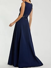 abordables VERT-Robe de soirée A-Line verte robe élégante mariage formel longueur au sol sans manches col bijou satin avec broderie pailletée