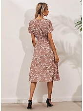billiga Eleganta blommiga klänningar-Dam Midiklänning Vardagsklänning Swingklänning A linjeklänning Stylish Ledigt Semester Dagligen Normal Blommig Kortärmad V-hals Svart Vit Gul Rodnande Rosa Sommar