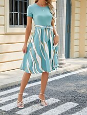 tanie Sukienki w paski i geometryczne-Damskie Sukienka mini Sukienka t-shirtowa Sukienka A line Sukienka sportowa Codzienny Urlop Ulica Codzienny Regularny Graficzny Krótki rękaw Półgolf Czarny Wino Granatowy Błękit nieba Lato