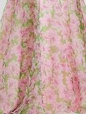 billiga Balklänningar-Rosa Blommig A-linjead Prom Klänningar Chiffon Elegant Formell Bröllop Klänning Gäst Golvlång Ärmlös Axelbandslös Bröllopsgästklänning