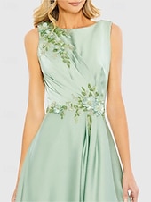 abordables VERT-Robe de soirée A-Line verte robe élégante mariage formel longueur au sol sans manches col bijou satin avec broderie pailletée
