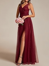 baratos Vestidos para Madrinhas-vestido de dama de honra em corte A, decote em V, sem mangas, elegante, longo, tule, com fenda frontal / franzido 2025