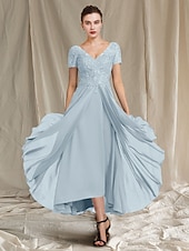 preiswerte Bodenlänge-A-Linie Mutter der Braut Kleid Hochzeitsgast Eleganter Plus-Size Hoch-Tief V-Ausschnitt Tee-Länge Chiffon Spitze Kurzarm mit Faltenapplikationen 2025 freie Maßanfertigung