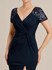 abordables Robes pour invitées de mariage-Sirène / Trompette Robes pour invités de mariage Élégant Robe robe demoiselle d honneur Longueur au sol Manche Courte Col en V Invité de mariage d&#039;automne Dentelle avec Froncé Fente 2025