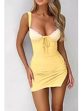 economico Abiti di Laurea-Per donna Mini Abito Abito Bianco Abito da laurea Abito in Pizzo Abito Sottoveste Moda Moderno Compleanno Laurea Data Vestibilità regolare Semplice Senza Maniche Spalline sottili Giallo Chiaro Bianco