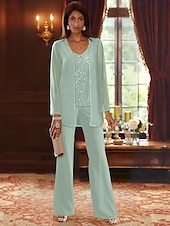 abordables Costumes-pantalons pour maman-Jumpsuit de mariage plage  costume 3 pièces mère de la mariée invitée de mariage formelle élégante luxueuse décolleté en V longueur sol chiffon dentelle sans manches wrap inclus avec perles paillettes