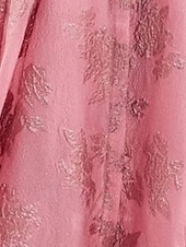 tanie Długość podłogi-Krój A Sięgająca podłoża Sukienka koszulowa Suknia Suknia wieczorowa Rękaw 1/2 Kołnierzyk koszuli Elegancja Zabytkowe Kwiaty Formalny Gość weselny Nylon Sukienka dla matki panny młodej z Kwiatowy wzór