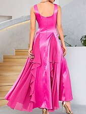 abordables Robes de cocktail-Trapèze Robes de Quinceanera Elégant Robe Mariage robe demoiselle d honneur Mi-long Sans Manches Col Carré Polyester Décolleté dans le dos avec Plissé Volants 2025