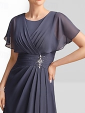 billige Gulvlengde-A-linje Mor til bruden Kjole Bryllupsgjester Elegant Crew Hals Gulvlengde Chiffon Korte Ermer med Pynt Rynking