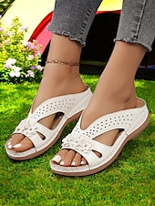 abordables Sandales Confort-sandales compensées élégantes à découpes florales pour femmes - chaussures d&#039;été confortables avec des fleurs décoratives, idéales pour un usage quotidien ou des fêtes de jardin