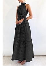 abordables Robes de vacances-Femmes Robe Longue Maxi Robe Robe de remise des diplômes Robe à col licou Mode Moderne Fête Remise des Diplômes Date Coupe régulière Uni Sans manches Col Halter Cyan Noir Violet Claire Vert Été