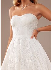 economico Abiti bianchi-Impegno Piccola Laurea Abiti Bianchi Abiti da Sposa A-Line Cuore Senza Spalline Lunghezza Tè Abiti da Sposa in Pizzo con Pieghe di Colore Solido 2025