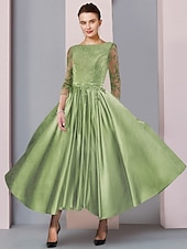 baratos Comprimento do chão-Vestido A-Line para Mãe da Noiva Convidada Formal Festa Elegante Decote Redondo Comprimento Chá Renda de Cetim Manga 3/4 com Cinto  Fita tamanho personalizado gratuito.